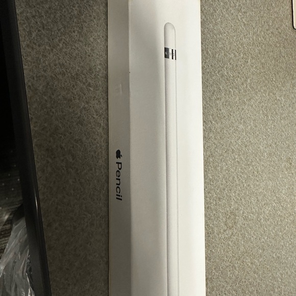 Apple Pencil in Elegant White